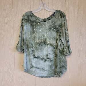 Sami & Jo Short Sleeve Blouse Green Embroidered Sequin Knot Back sz Large